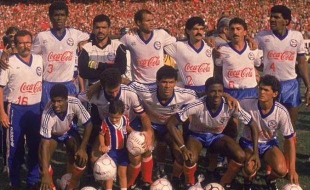 2016-02-19-12-16_1988CampeoBrasileiro_bahia1988-equipe