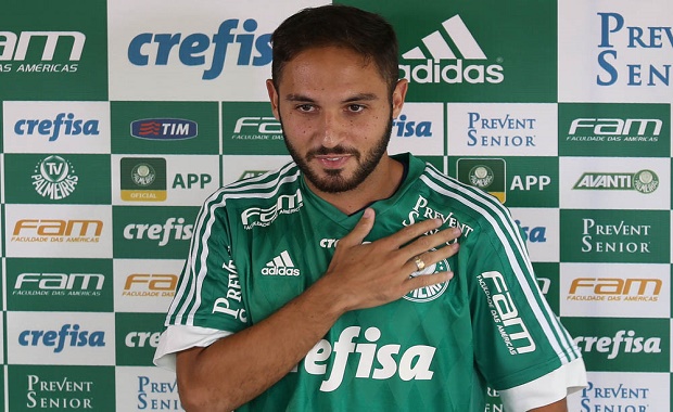 2016-05-18-10-44_RegisPalmeiras_Regis_divulgacao_palmeiras_1