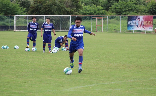 2016-05-23-18-44_TreinoHernane_Bahia_treino_finalizacao