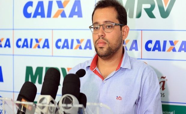 2017-01-10-19-27_CapaPedroHenriquescoletiva