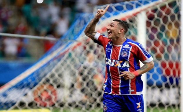 2017-10-15-21-09_capaviniciusgol3