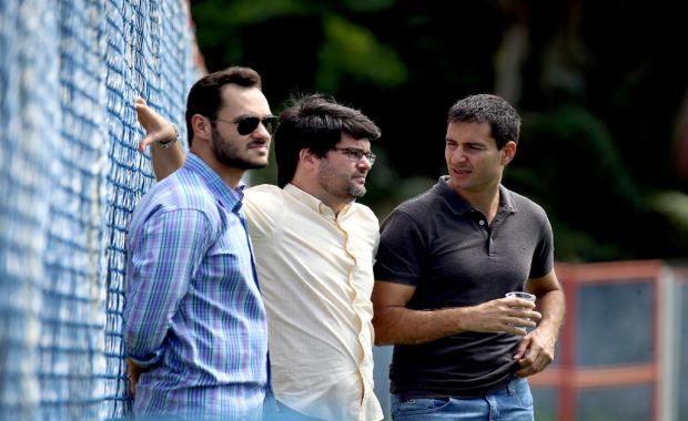 2018-12-05-17-46_capadiretoria1