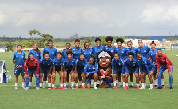 2020-02-10-08-37_capabahiafeminino29