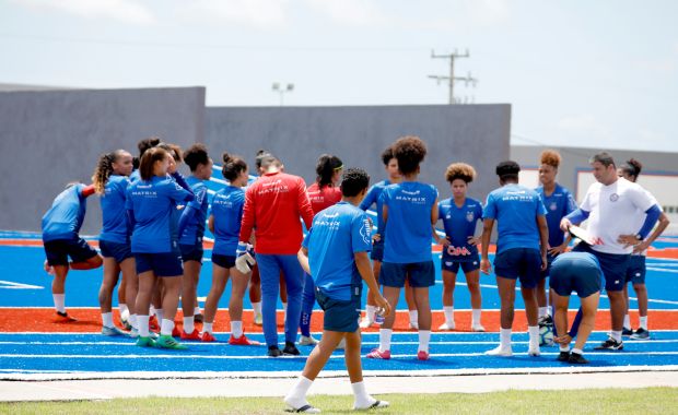 2020-02-16-09-52_capabahiafeminino30