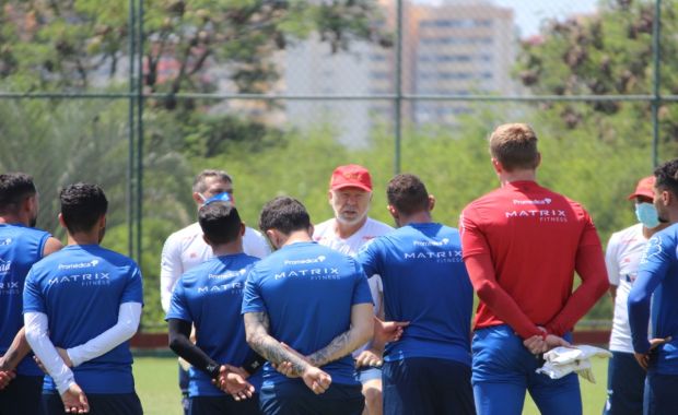 2020-12-19-11-44_capatreino2020133