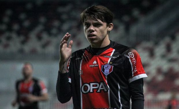 2021-01-01-08-49_chrystianjec