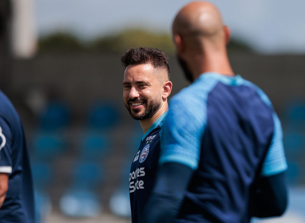 everton ribeiro bahia x crb