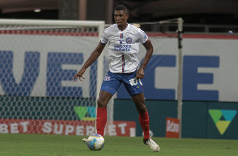 kanu em jogo pelo bahia