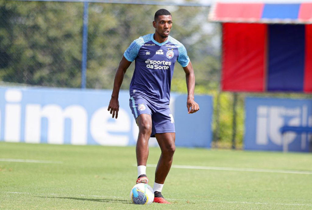 kanu em treino do bahia