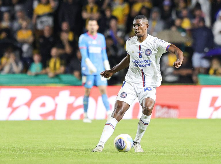kanu em jogo pelo bahia