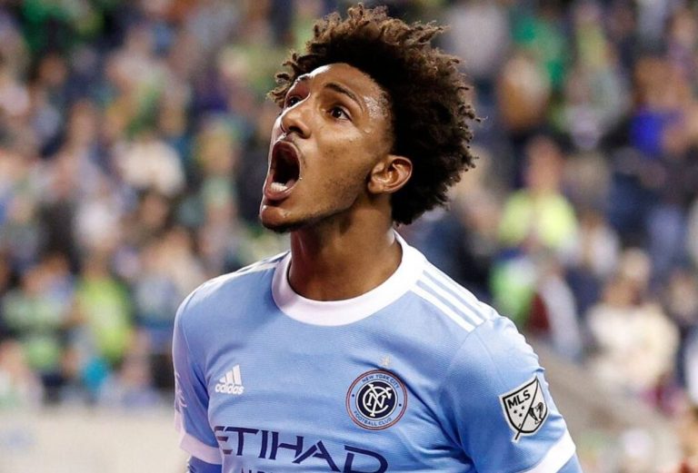 Talles Magno Grupo City