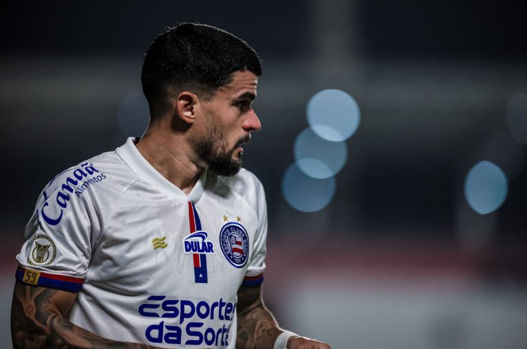 Cauly em jogo do bahia