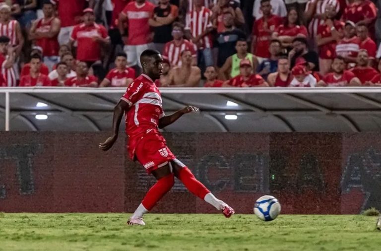 Ryan emprestado bahia crb