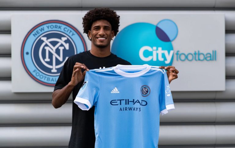 Talles magno - alvo do bahia