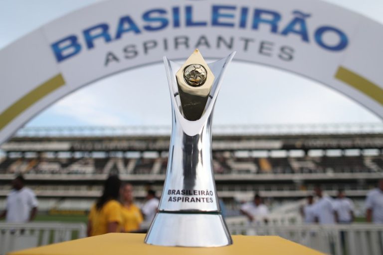 Troféu de campeão do Brasileirão Aspirantes. Bahia não joga