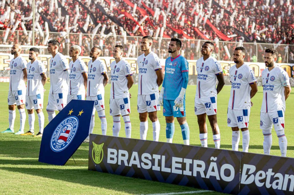 Bahia-reunido-antes-de-jogo
