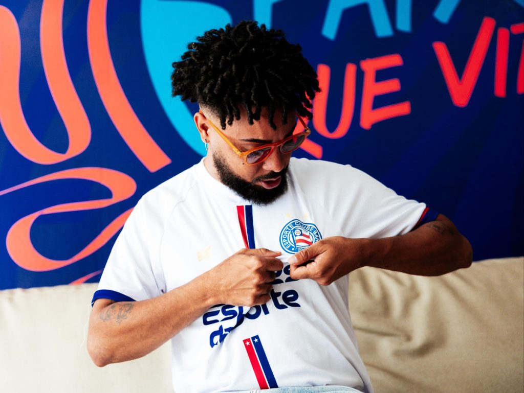 Nova camisa do Bahia modelo torcedor 2024