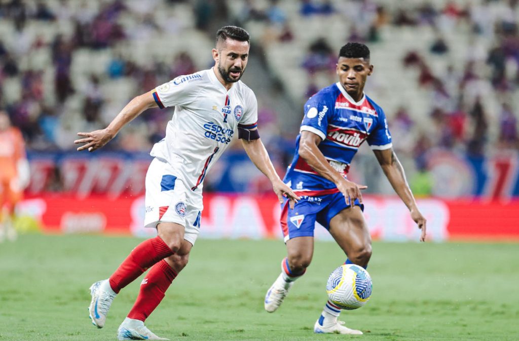 everton-ribeiro-em-jogo-bahia-fortaleza