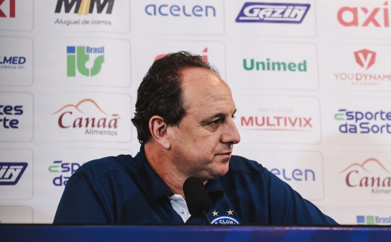 Rogério Ceni em entrevista coletiva do Bahia