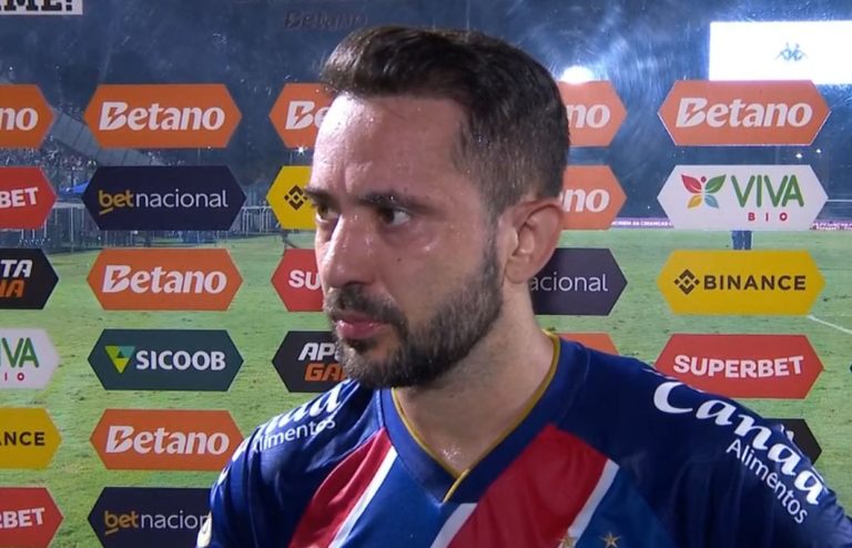 everton ribeiro em entrevista