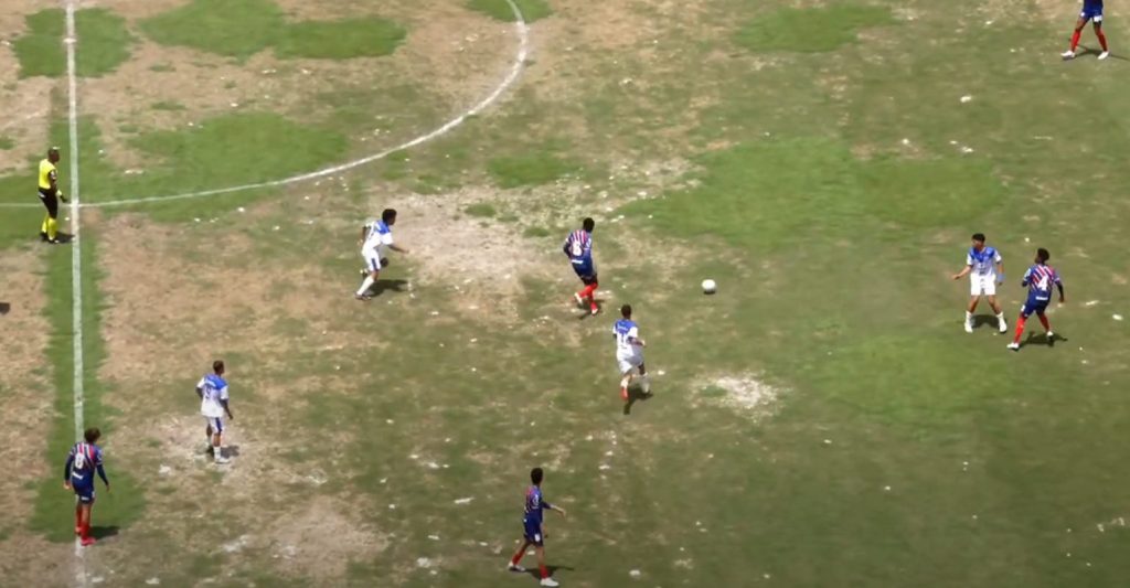 campo de pituaçu em jogo do bahia sub-17