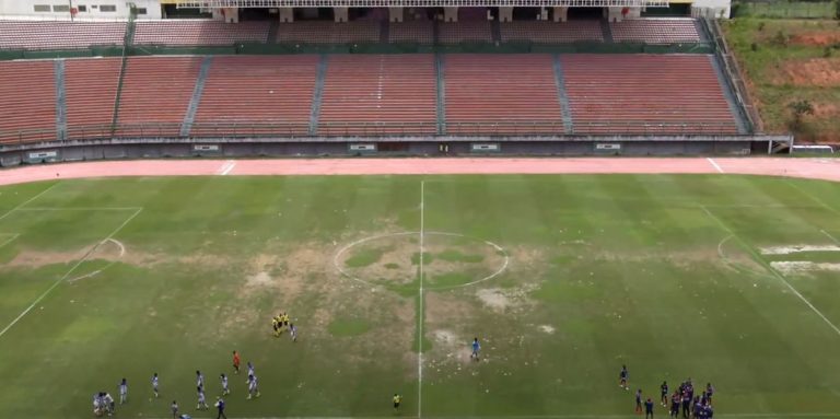 campo de pituaçu em jogo do bahia sub-17