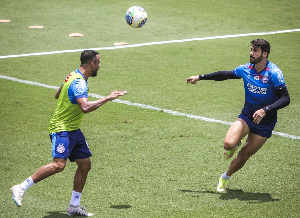 caio alexandre e everaldo em treino do bahia