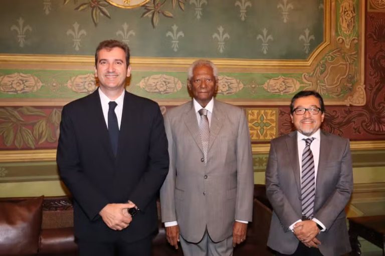 ceo do grupo city e ceo do bahia na câmara