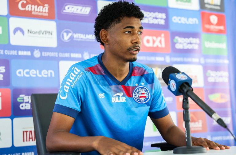 vitinho em entrevista no bahia