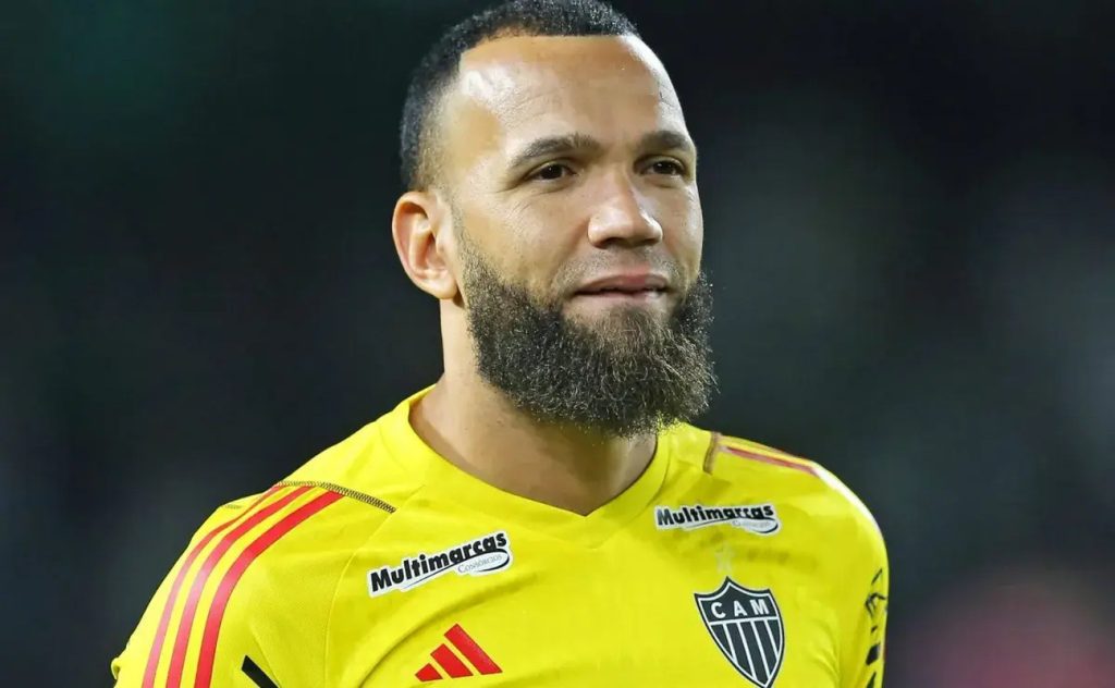 alvo do bahia, éverson em jogo do atlético-mg