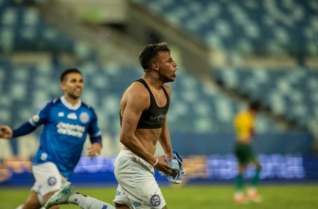 lucho comemora gol do bahia