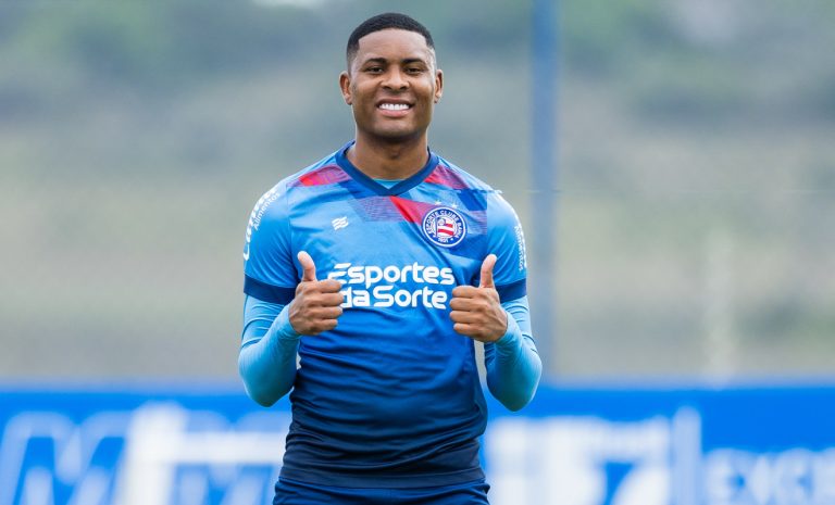 caio roque em treino do bahia