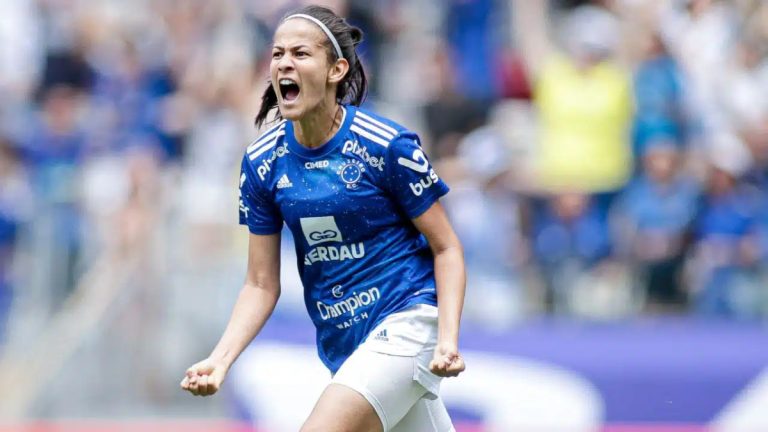 nova jogadora do bahia foi do cruzeiro