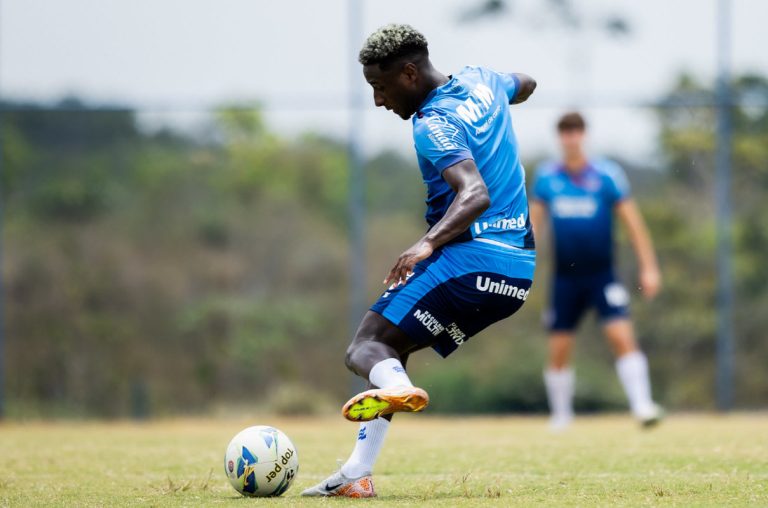 ryan em treino do bahia