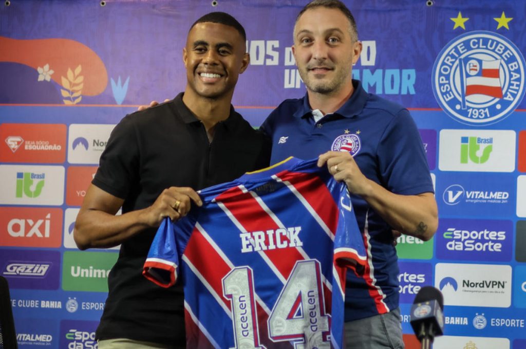erick e santoro em coletiva no bahia