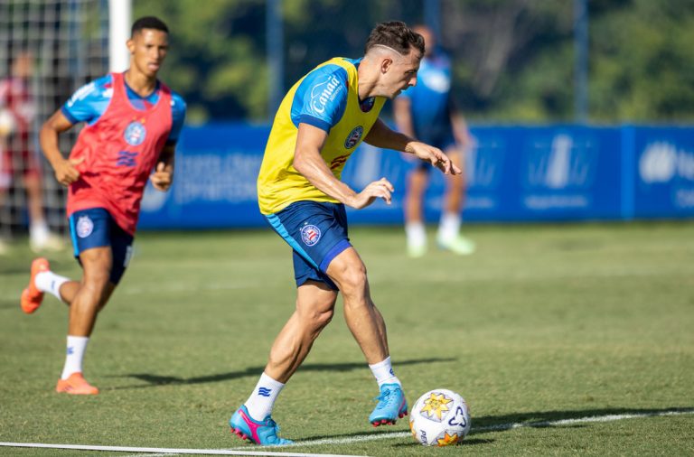 arias em treino do bahia