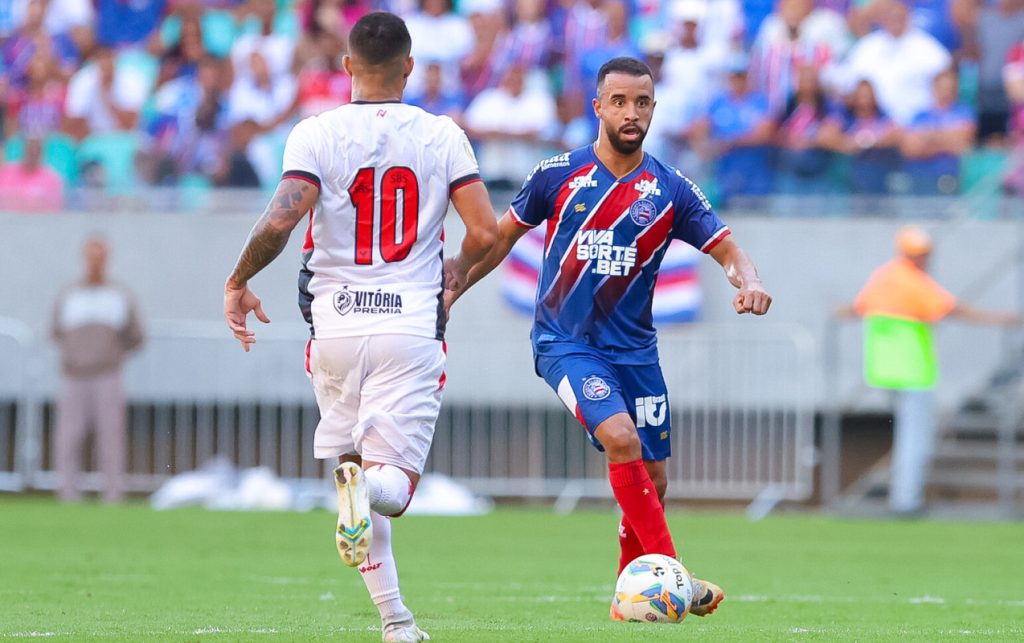 caio alexandre em bahia x vitória