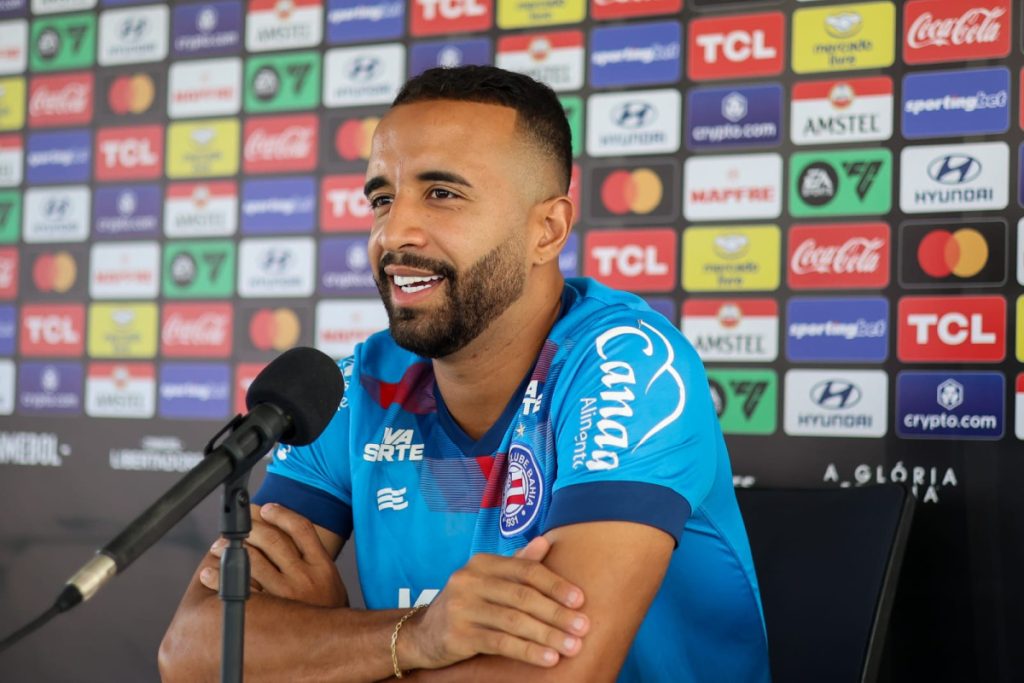 caio alexandre em coletiva do bahia