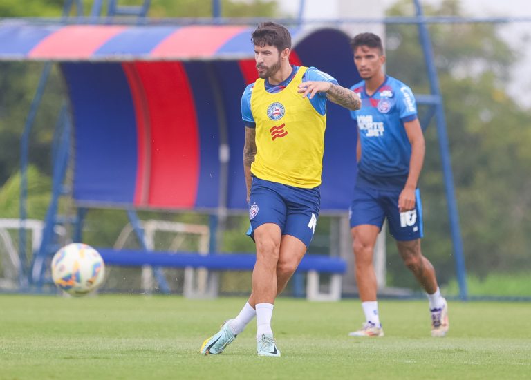 everaldo em treino do bahia