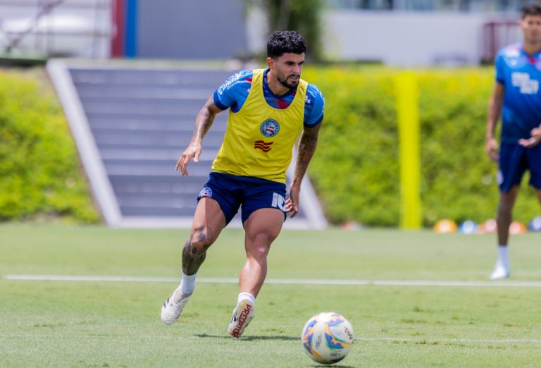 cauly em treino do bahia