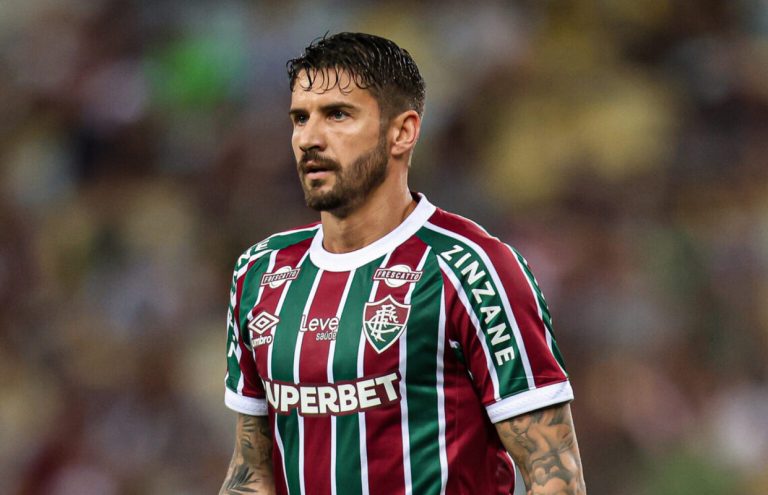 everaldo, ex-bahia, no fluminense