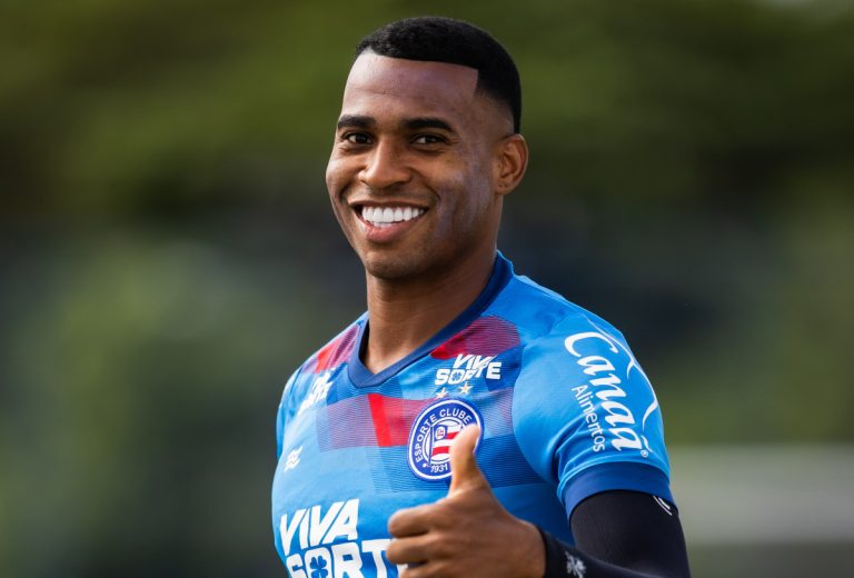 jean lucas em treino do bahia