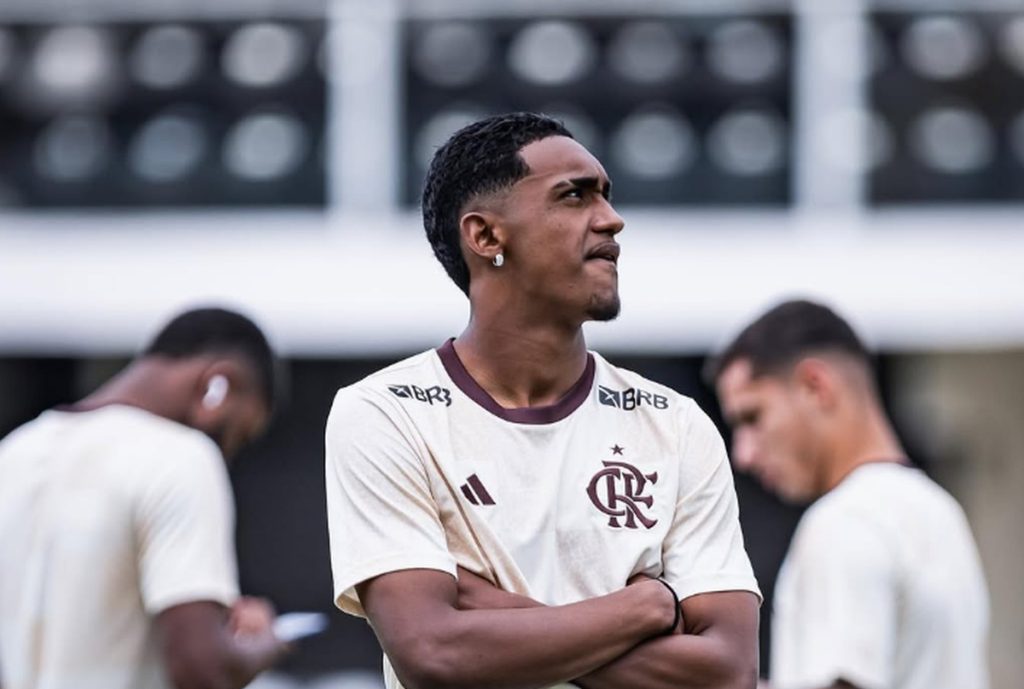 lucyan, jogador do bahia, no flamengo