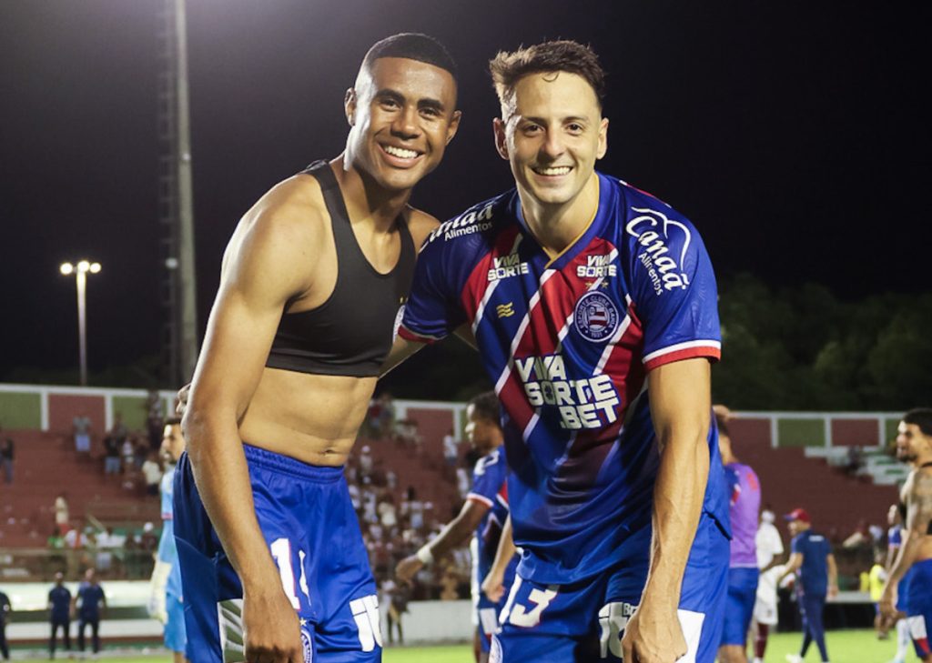 time bahia, erick e arias
