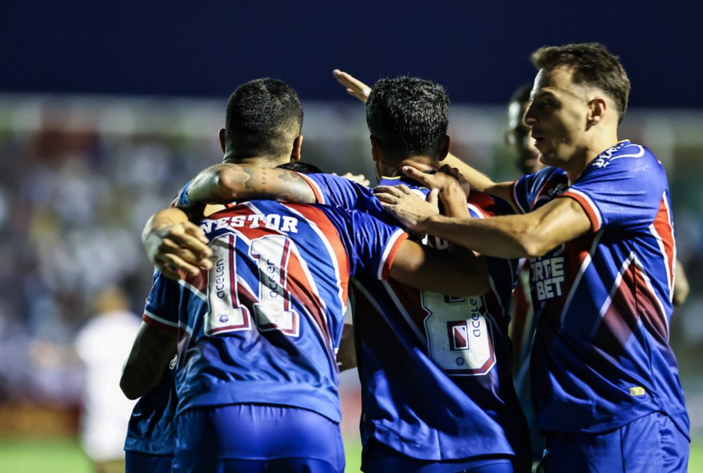 time do bahia comemora gol