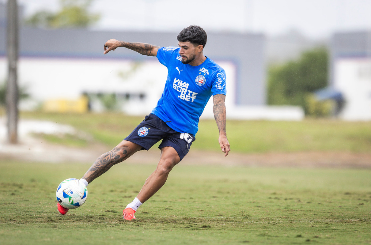 cauly em treino do bahia