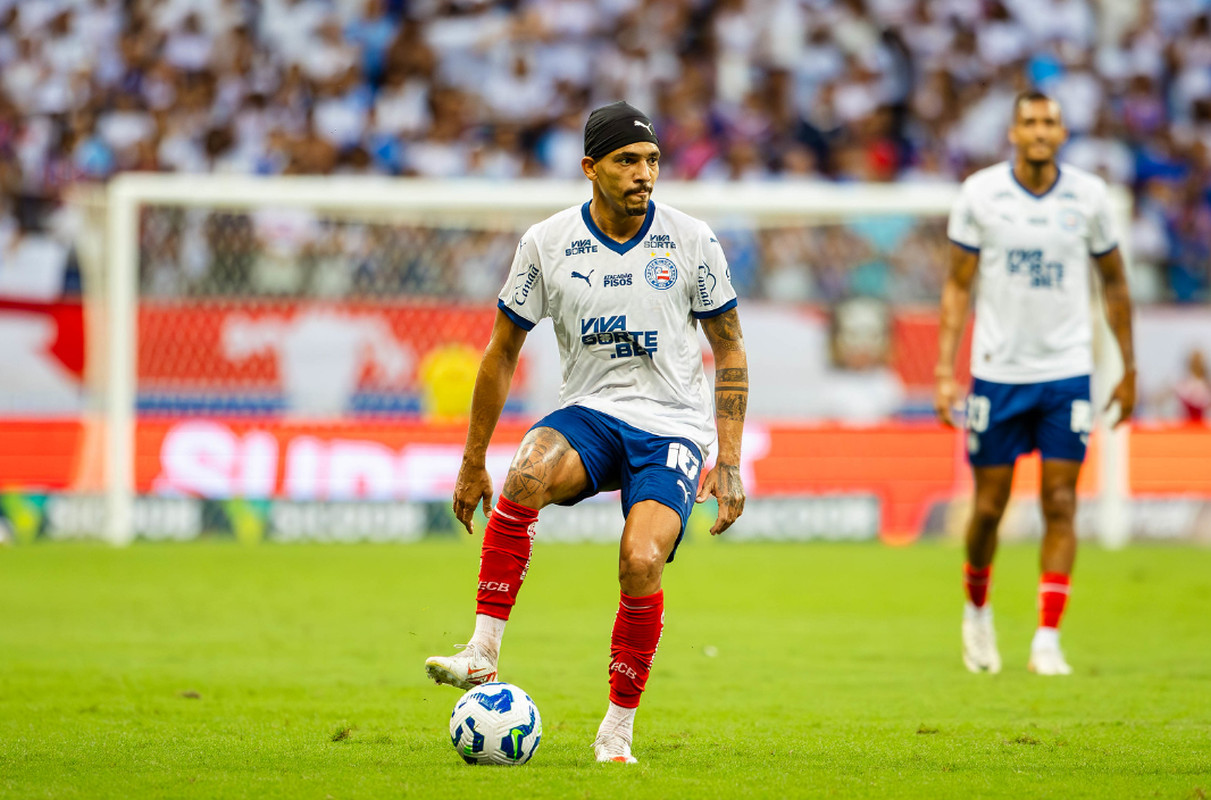 gilberto em jogo do bahia