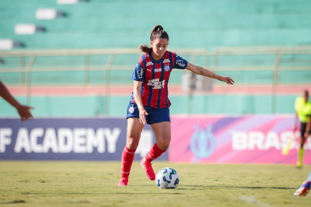 luana em jogo do bahia feminino
