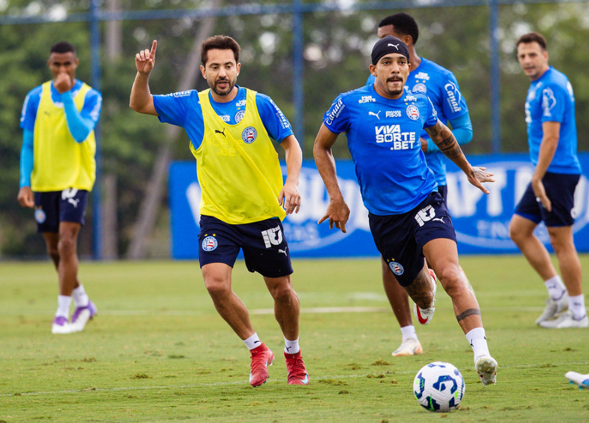 treino do bahia no ct