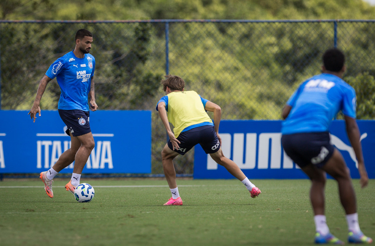 willian josé em treino do bahia
